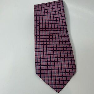 Les Cravates Vincent silk mens tie in pink, blue and silver.
